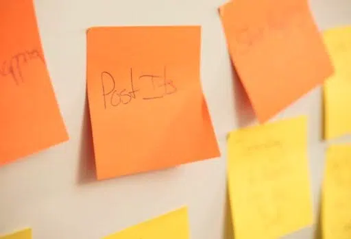 5 Smart Ways To Use Sticky Notes